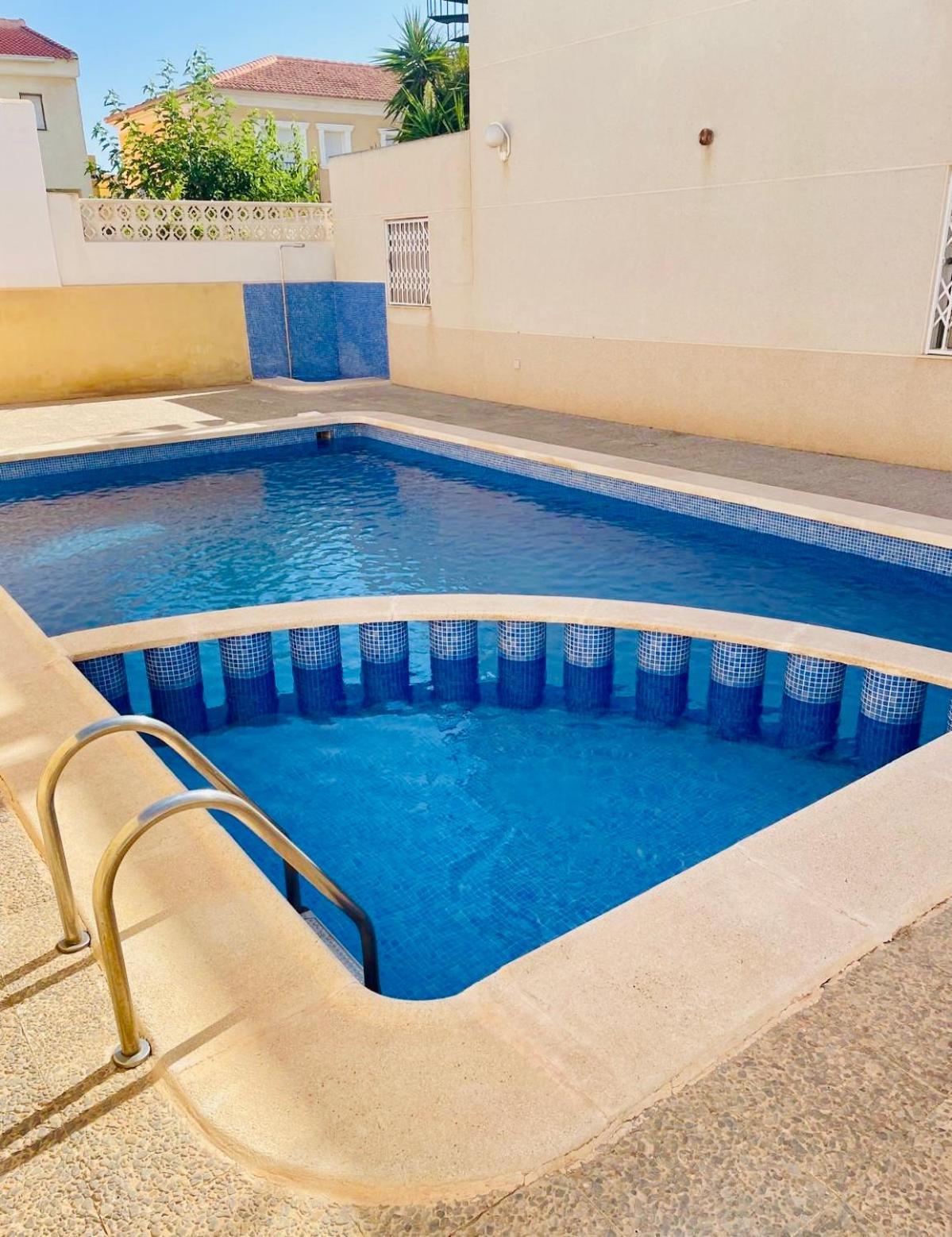Przytulny Apartament 100M Od Plazy ตอร์เรเวียคา ภายนอก รูปภาพ